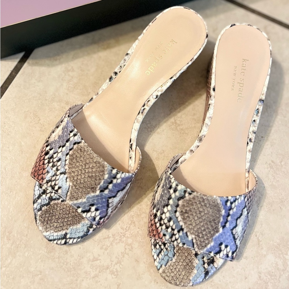 Kate Spade willow wedge sole sandal